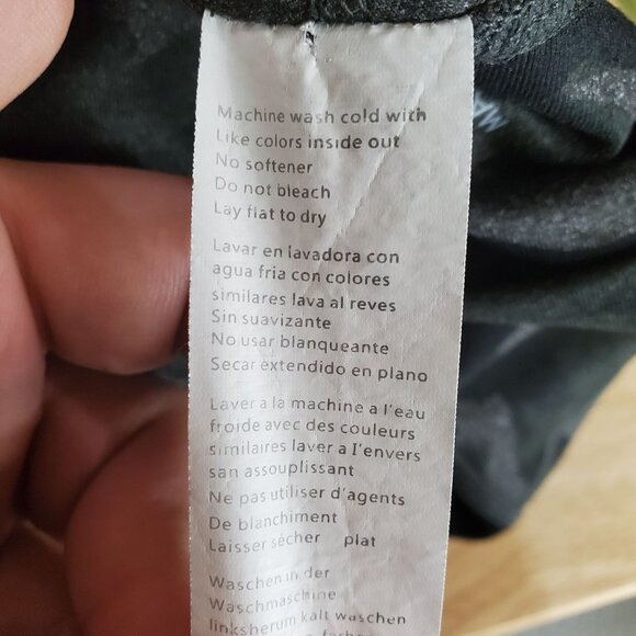 Fabletics Pants Womens Small Gray Camo PowerHold High Rise Ankle Leggings - Picture 2 of 11